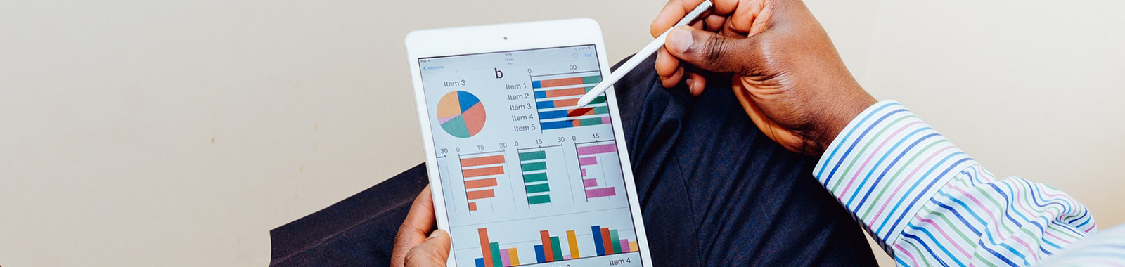 手機數(shù)碼網(wǎng)站建設方案